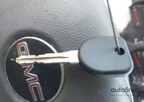 2007 GMC Yukon Slt from USA, damaged, VIN 1GKFC13J87R276335